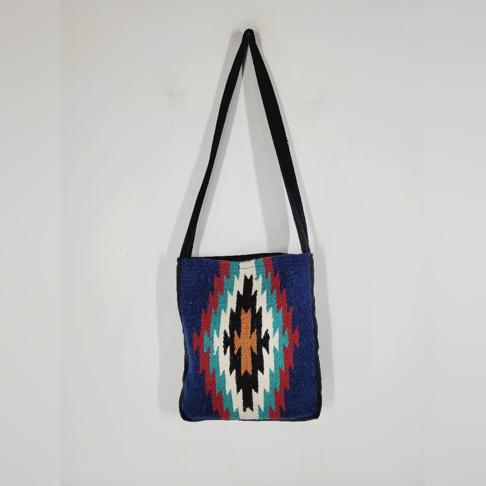 NWOT El Paso Saddleblanked Shoulder Bag